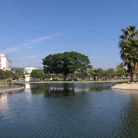 Bahia De マラガ